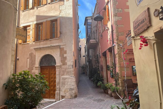 True Love in Chania: Self-Guided Romantic Puzzle Walk - Chania’s Old Town becomes a puzzle board