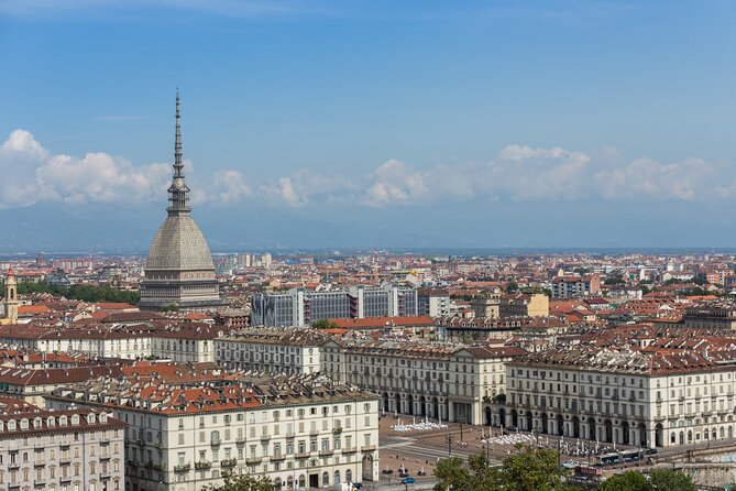 Turin Scavenger Hunt and Highlights Self Guided Audio Tour - Piazza Solferino and the Route’s Flexible Finish