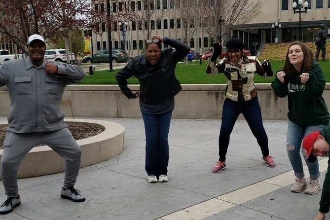 Unique Scavenger Hunt Experience in Wichita by Zombie Scavengers - How the Smartphone Hunt Works