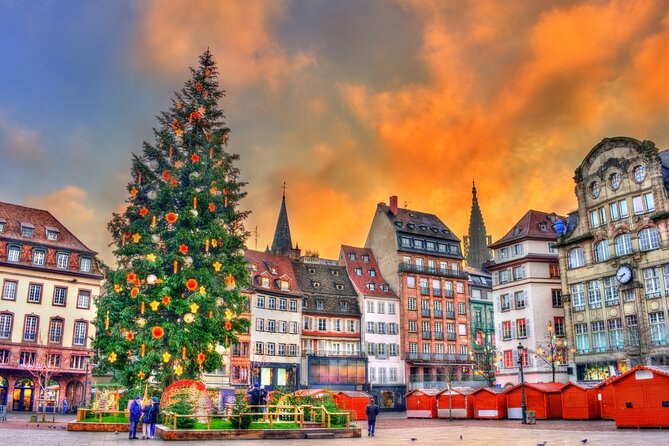 Unusual treasure hunt at the Christmas markets in Strasbourg - Following the Market Trail