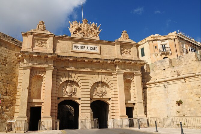 Valletta Scavenger Hunt and Highlights Self Guided Audio Tour - Upper Barrakka Gardens and St. Catherine of Italy