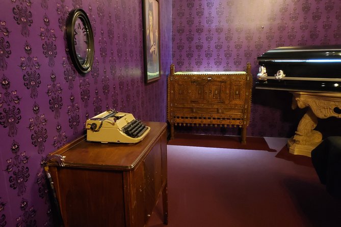 Vampire's Lair Escape Room Game for Private Group - Timing, location, and practical planning