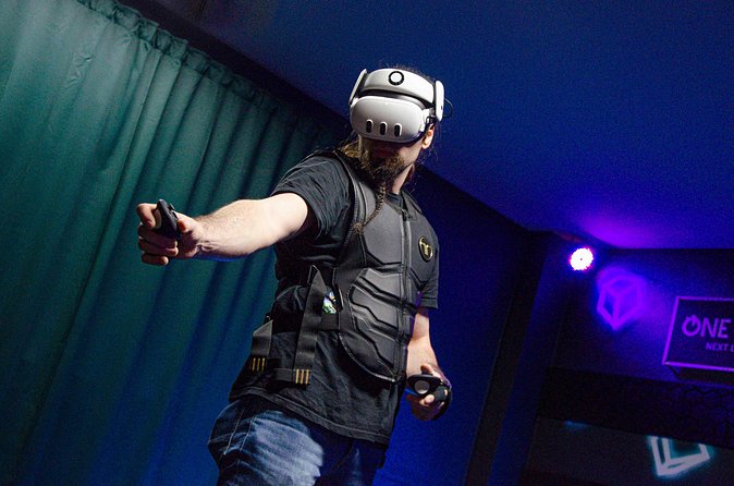 Virtual Reality on 30m2 Escape Rooms, Arcade Games and Shooter - A private session near Munich