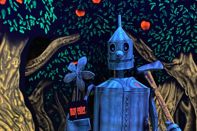 Wizard of Oz Escape Room in Myrtle Beach - Why group size changes the experience