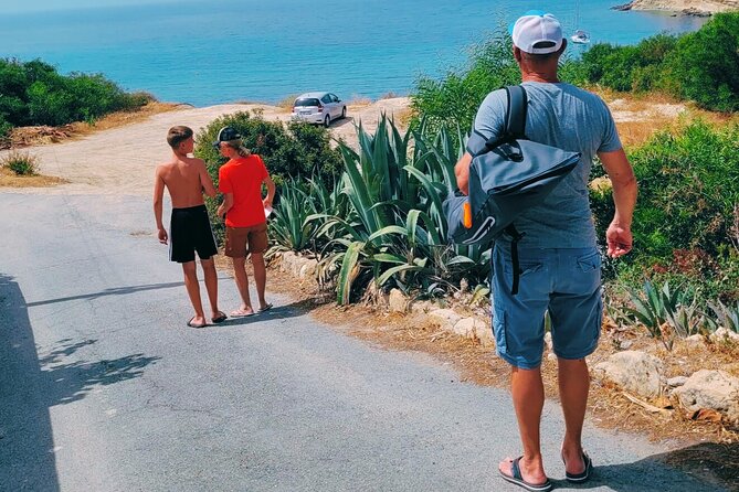 XploreMe! - Coral Bay Scavenger Hunt Outdoor Activity - What the app does well, and where it needs your help